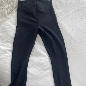 Lululemon train pants